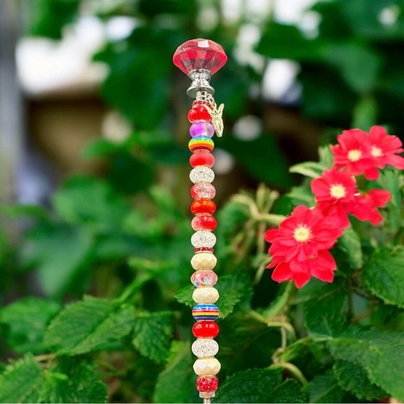 Crystal Glass Fairy Wands. Garden Stake. Sun Catchers. Yard Art. - Picture 4 of 14